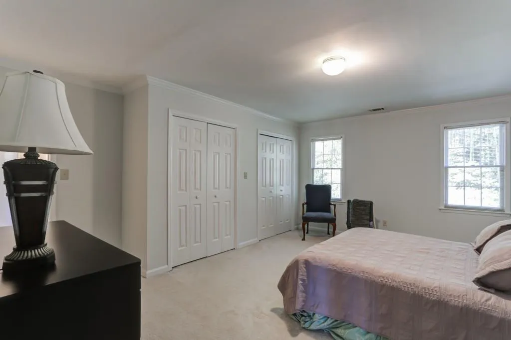 110 Grosvenor Place, Sandy Springs, Georgia 30328, 3 Bedrooms Bedrooms, ,2 BathroomsBathrooms,Residential,Sold,110 Grosvenor Place,6529970