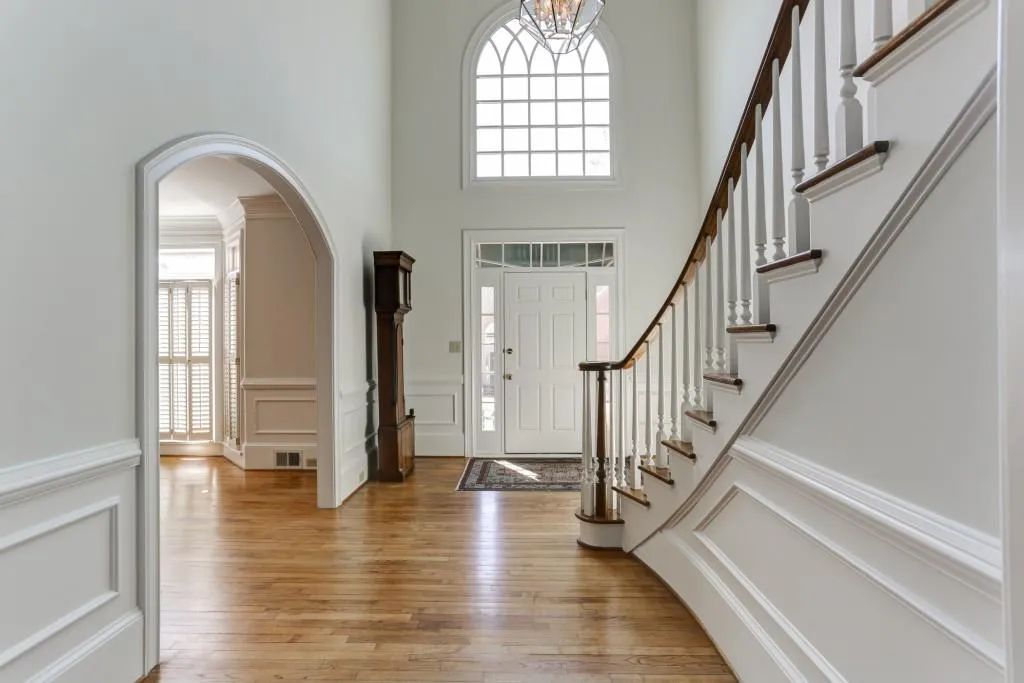 110 Grosvenor Place, Sandy Springs, Georgia 30328, 3 Bedrooms Bedrooms, ,2 BathroomsBathrooms,Residential,Sold,110 Grosvenor Place,6529970