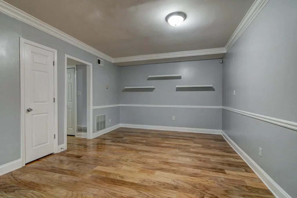 6980 Roswell Road Unit K12, Sandy Springs, Georgia 30328, 2 Bedrooms Bedrooms, ,1 BathroomBathrooms,Residential,Sold,6980 Roswell Road Unit K12,6118097