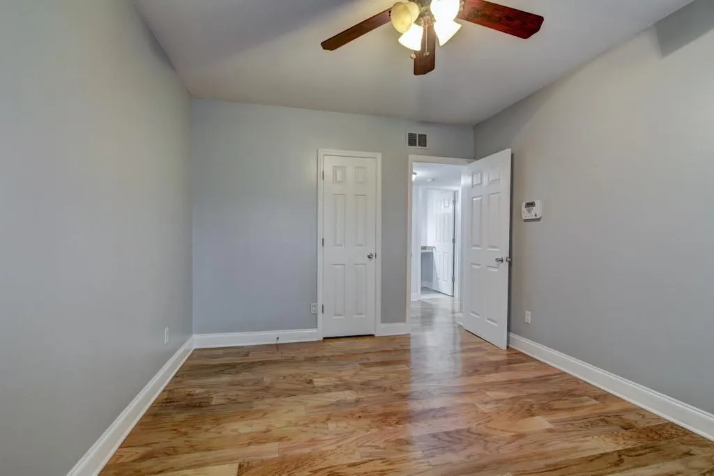 6980 Roswell Road Unit K12, Sandy Springs, Georgia 30328, 2 Bedrooms Bedrooms, ,1 BathroomBathrooms,Residential,Sold,6980 Roswell Road Unit K12,6118097