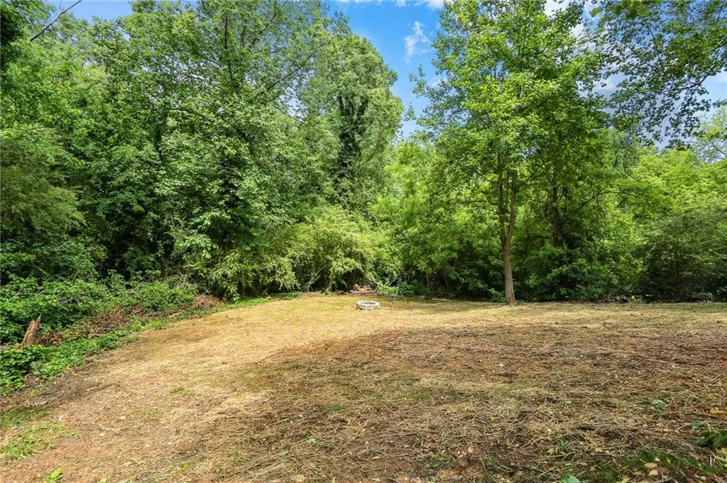 6420 N Hampton Drive, Sandy Springs, Georgia 30328, 4 Bedrooms Bedrooms, ,4 BathroomsBathrooms,Residential,Sold,6420 N Hampton Drive,6878810