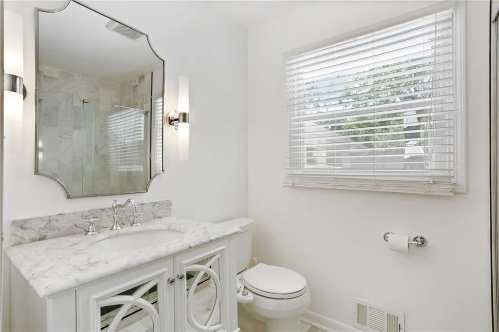 6420 N Hampton Drive, Sandy Springs, Georgia 30328, 4 Bedrooms Bedrooms, ,4 BathroomsBathrooms,Residential,Sold,6420 N Hampton Drive,6878810