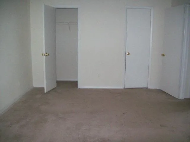 9400 Roberts Drive Unit 2h, Atlanta, Georgia 30350, 1 Bedroom Bedrooms, ,1 BathroomBathrooms,Residential,Sold,9400 Roberts Drive Unit 2h,5869586