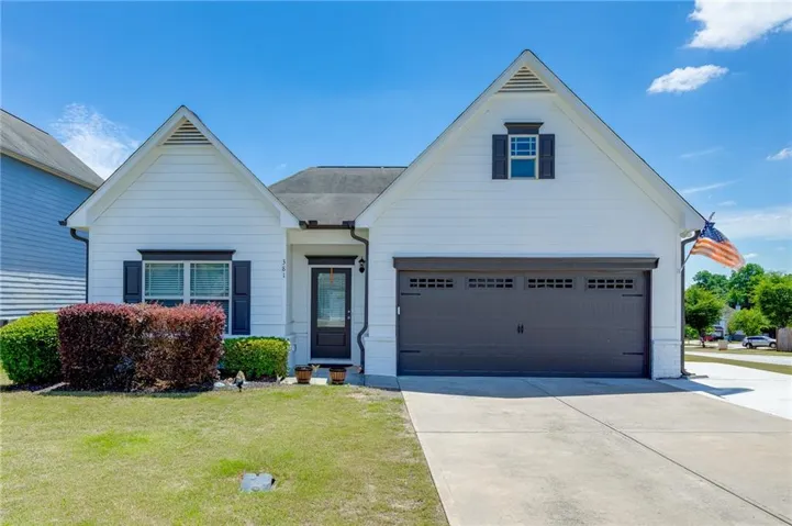 381 Eagles Bluff Way, Hoschton, Georgia 30548
