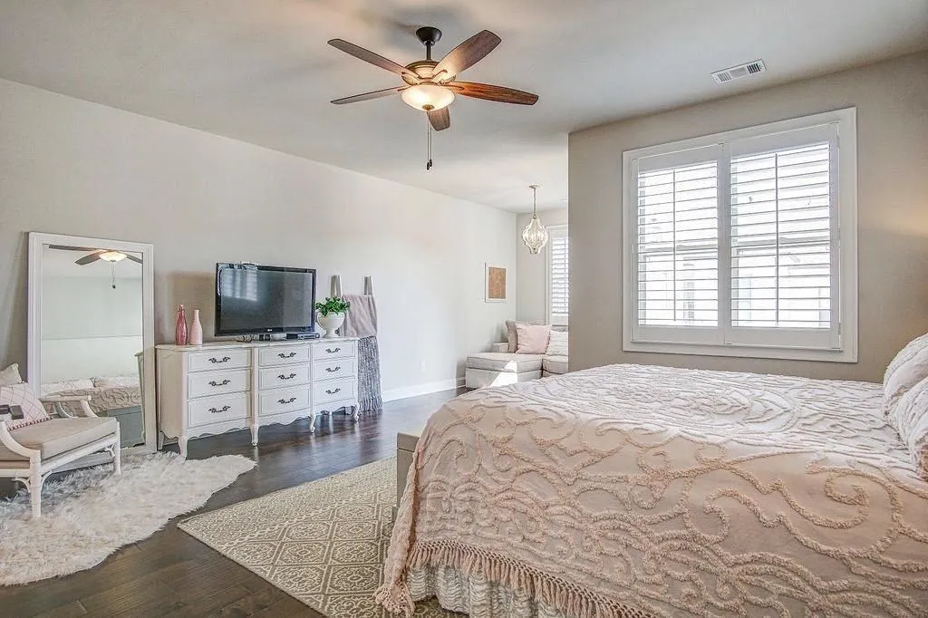 4220 Deming Circle, Atlanta, Georgia 30342, 3 Bedrooms Bedrooms, ,3 BathroomsBathrooms,Residential,Sold,4220 Deming Circle,7087573