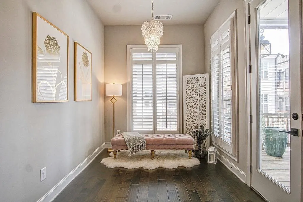 4220 Deming Circle, Atlanta, Georgia 30342, 3 Bedrooms Bedrooms, ,3 BathroomsBathrooms,Residential,Sold,4220 Deming Circle,7087573