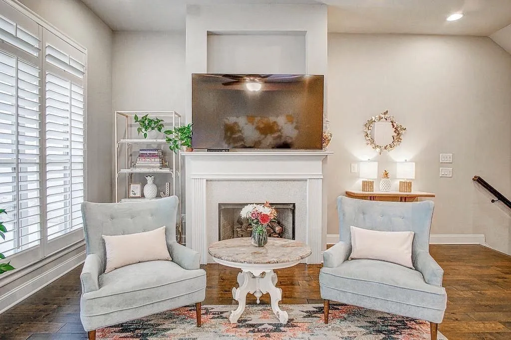 4220 Deming Circle, Atlanta, Georgia 30342, 3 Bedrooms Bedrooms, ,3 BathroomsBathrooms,Residential,Sold,4220 Deming Circle,7087573