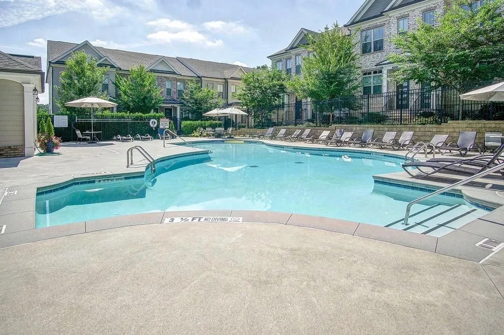 4220 Deming Circle, Atlanta, Georgia 30342, 3 Bedrooms Bedrooms, ,3 BathroomsBathrooms,Residential,Sold,4220 Deming Circle,7087573
