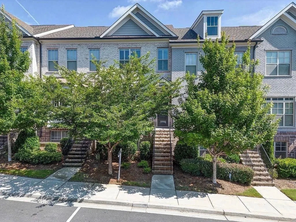 4220 Deming Circle, Atlanta, Georgia 30342, 3 Bedrooms Bedrooms, ,3 BathroomsBathrooms,Residential,Sold,4220 Deming Circle,7087573