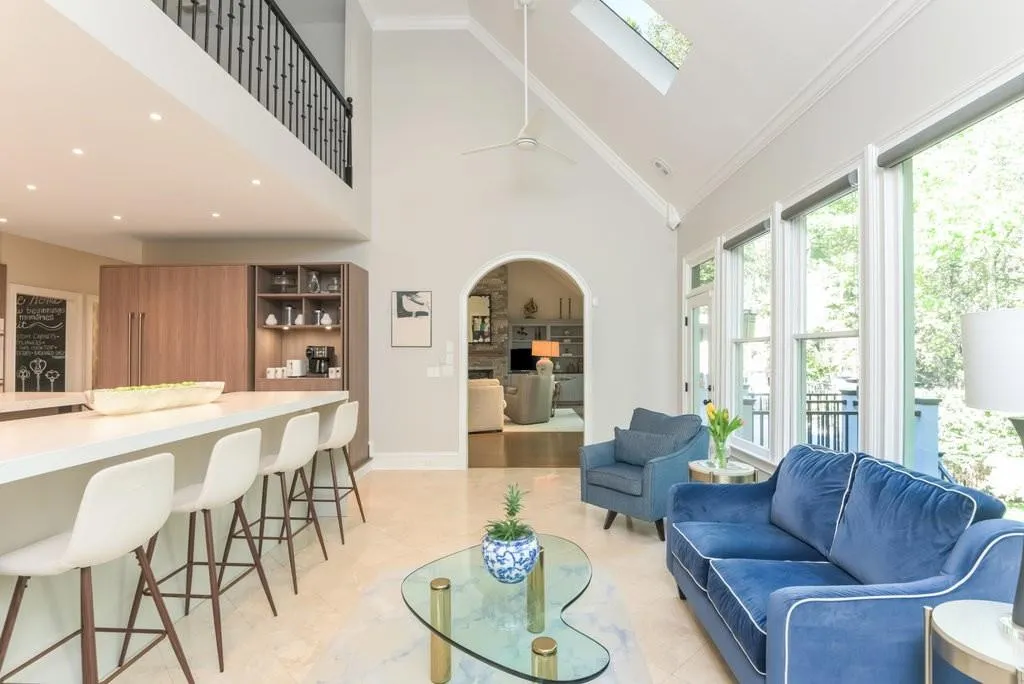 825 Marseilles Drive, Atlanta, Georgia 30327, 5 Bedrooms Bedrooms, ,5 BathroomsBathrooms,Residential,Sold,825 Marseilles Drive,7471245