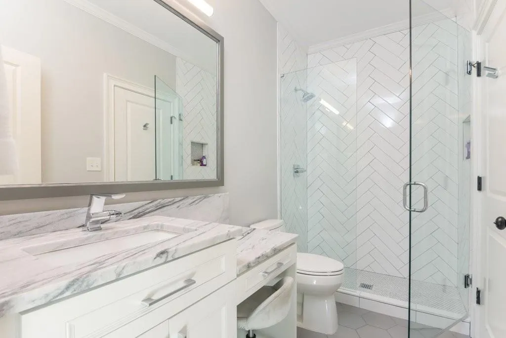 825 Marseilles Drive, Atlanta, Georgia 30327, 5 Bedrooms Bedrooms, ,5 BathroomsBathrooms,Residential,Sold,825 Marseilles Drive,7471245