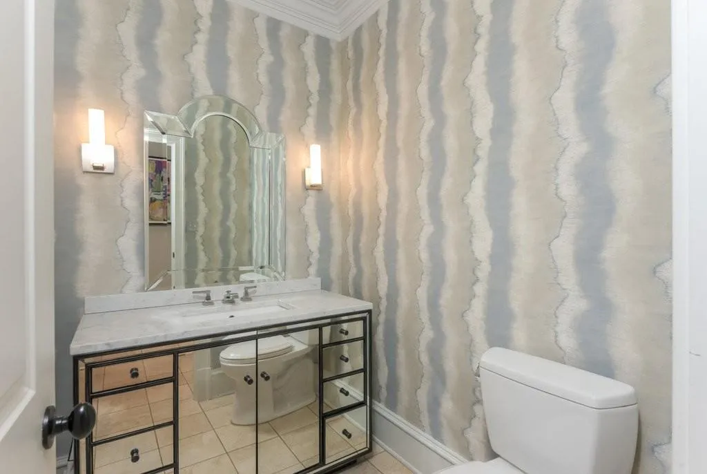 825 Marseilles Drive, Atlanta, Georgia 30327, 5 Bedrooms Bedrooms, ,5 BathroomsBathrooms,Residential,Sold,825 Marseilles Drive,7471245