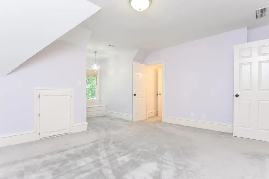 825 Marseilles Drive, Atlanta, Georgia 30327, 5 Bedrooms Bedrooms, ,5 BathroomsBathrooms,Residential,Sold,825 Marseilles Drive,7471245