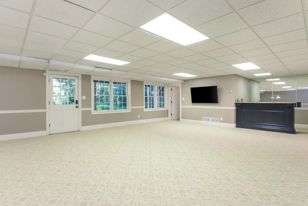 825 Marseilles Drive, Atlanta, Georgia 30327, 5 Bedrooms Bedrooms, ,5 BathroomsBathrooms,Residential,Sold,825 Marseilles Drive,7471245