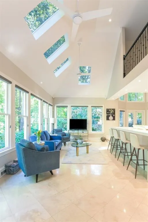 825 Marseilles Drive, Atlanta, Georgia 30327, 5 Bedrooms Bedrooms, ,5 BathroomsBathrooms,Residential,Sold,825 Marseilles Drive,7471245