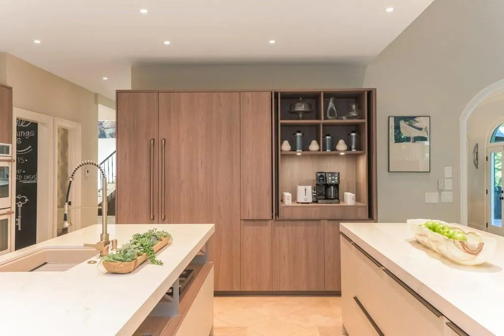 825 Marseilles Drive, Atlanta, Georgia 30327, 5 Bedrooms Bedrooms, ,5 BathroomsBathrooms,Residential,Sold,825 Marseilles Drive,7471245