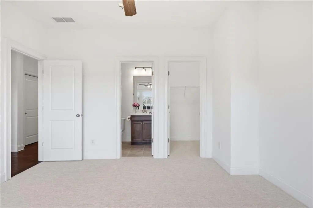 6413 Radiant Trace, Atlanta, Georgia 30328, 3 Bedrooms Bedrooms, ,3 BathroomsBathrooms,Residential,For Sale,6413 Radiant Trace,7725271