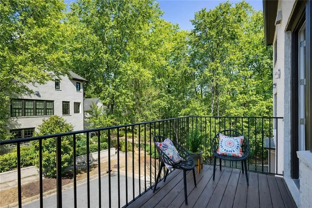 6413 Radiant Trace, Atlanta, Georgia 30328, 3 Bedrooms Bedrooms, ,3 BathroomsBathrooms,Residential,For Sale,6413 Radiant Trace,7725271