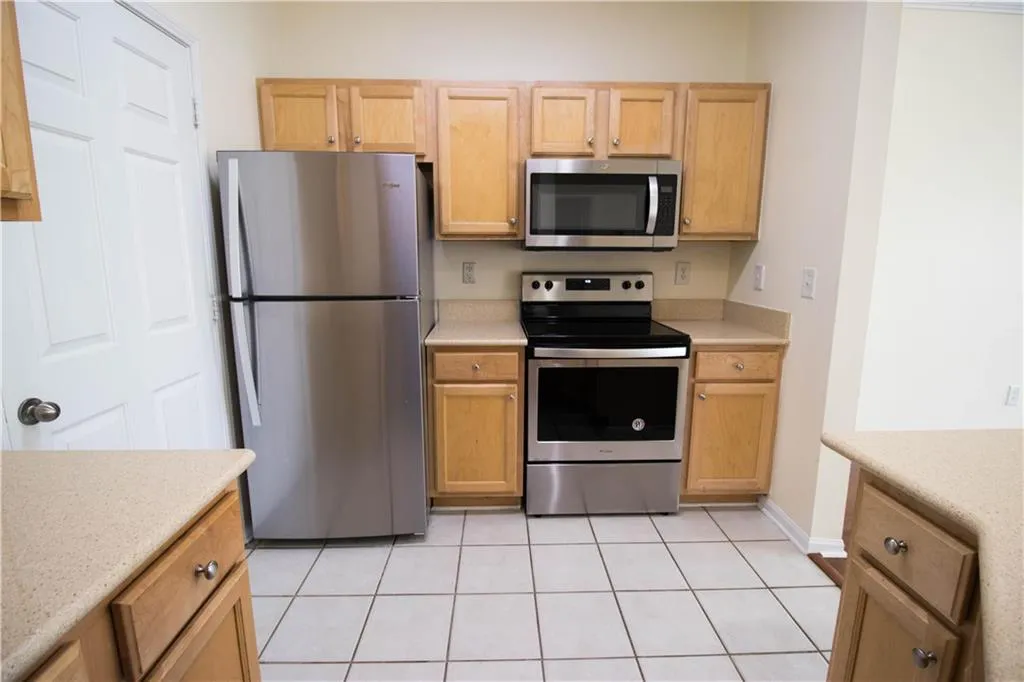 5641 Roswell Road Unit 108, Sandy Springs, Georgia 30342, 1 Bedroom Bedrooms, ,1 BathroomBathrooms,Residential,Sold,5641 Roswell Road Unit 108,6562373