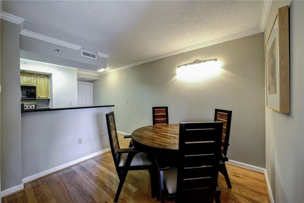 795 Hammond Drive Unit 1205, Sandy Springs, Georgia 30328, 1 Bedroom Bedrooms, ,1 BathroomBathrooms,Residential,Sold,795 Hammond Drive Unit 1205,5658842