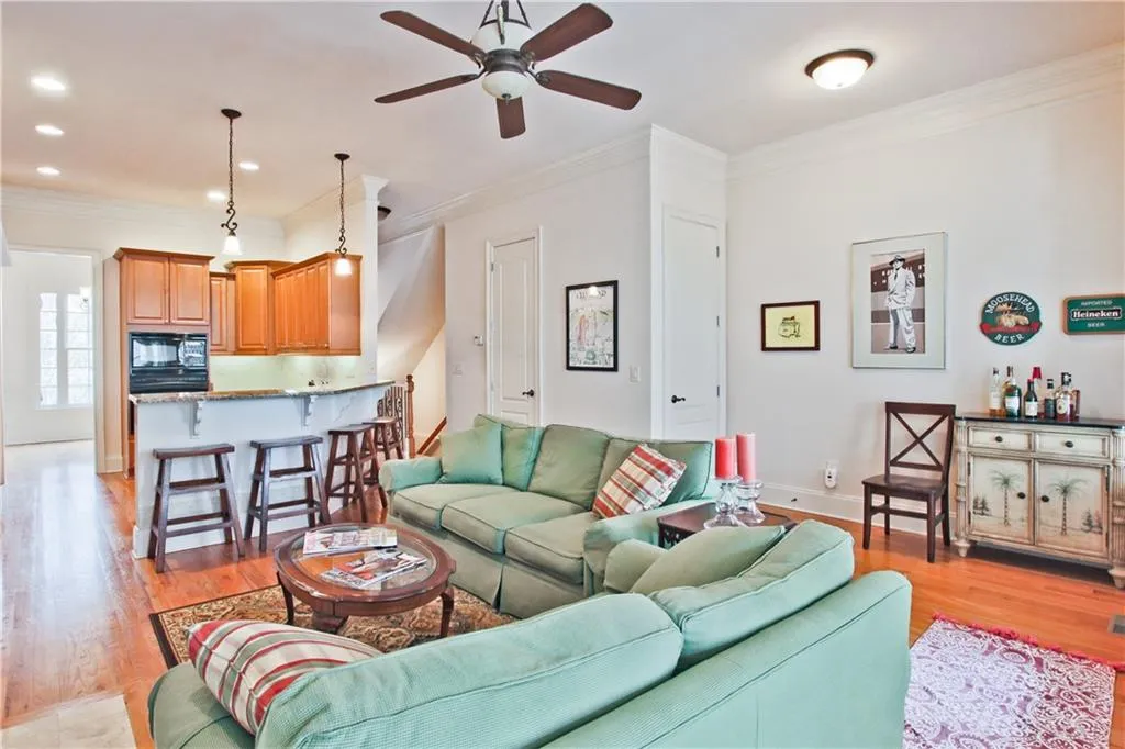 1059 Pearl Point, Atlanta, Georgia 30328, 3 Bedrooms Bedrooms, ,3 BathroomsBathrooms,Residential,Sold,1059 Pearl Point,7024550