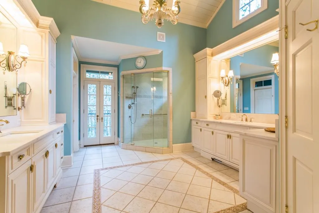 330 Quiet Water Lane, Sandy Springs, Georgia 30350, 4 Bedrooms Bedrooms, ,5 BathroomsBathrooms,Residential,Sold,330 Quiet Water Lane,5750762