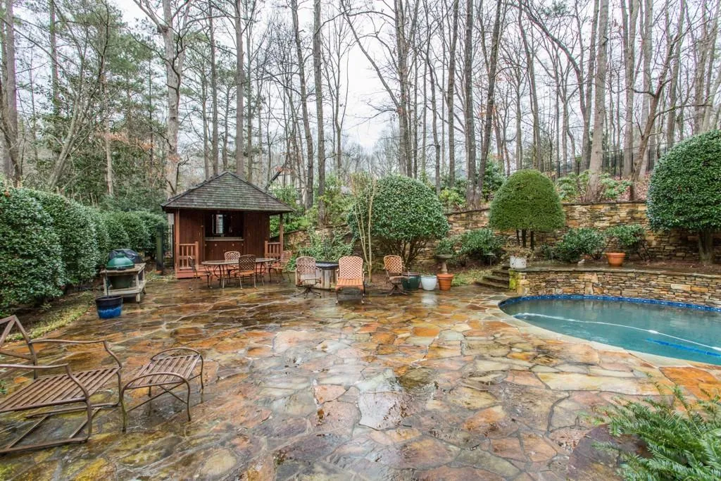 330 Quiet Water Lane, Sandy Springs, Georgia 30350, 4 Bedrooms Bedrooms, ,5 BathroomsBathrooms,Residential,Sold,330 Quiet Water Lane,5750762