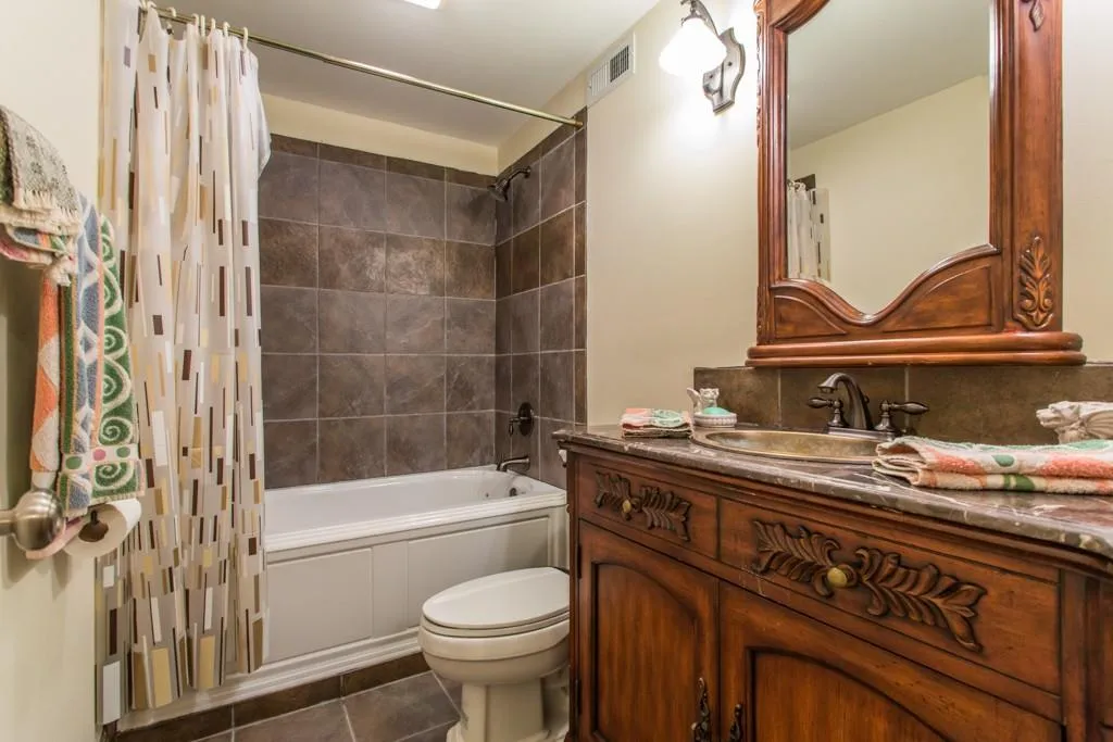 330 Quiet Water Lane, Sandy Springs, Georgia 30350, 4 Bedrooms Bedrooms, ,5 BathroomsBathrooms,Residential,Sold,330 Quiet Water Lane,5750762