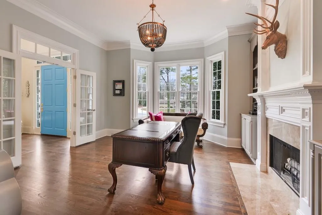 900 Heards Ferry Road, Sandy Springs, Georgia 30328, 4 Bedrooms Bedrooms, ,4 BathroomsBathrooms,Residential,Sold,900 Heards Ferry Road,6127480