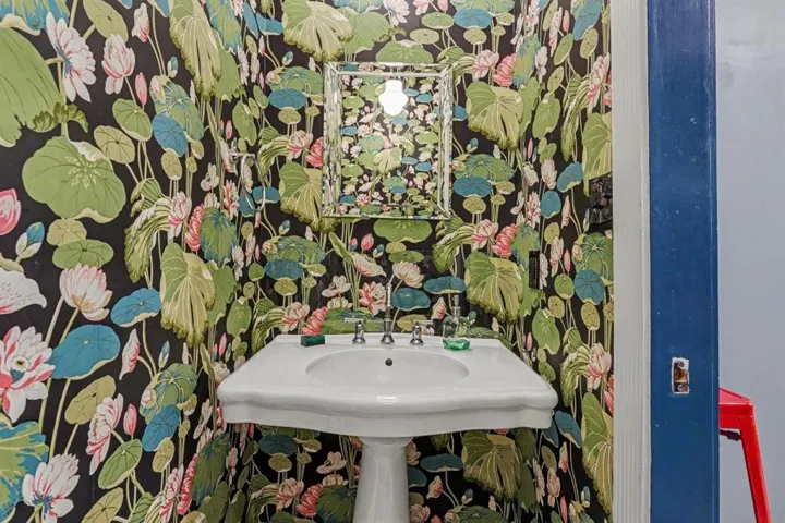 1170