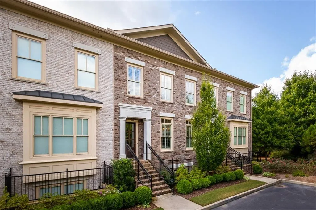 1309 Riverscall Lane, Atlanta, Georgia 30339, 3 Bedrooms Bedrooms, ,3 BathroomsBathrooms,Residential,Sold,1309 Riverscall Lane,6784651