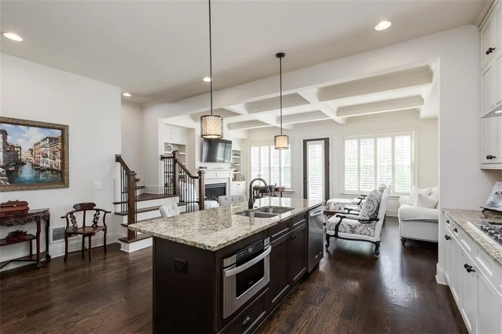1309 Riverscall Lane, Atlanta, Georgia 30339, 3 Bedrooms Bedrooms, ,3 BathroomsBathrooms,Residential,Sold,1309 Riverscall Lane,6784651