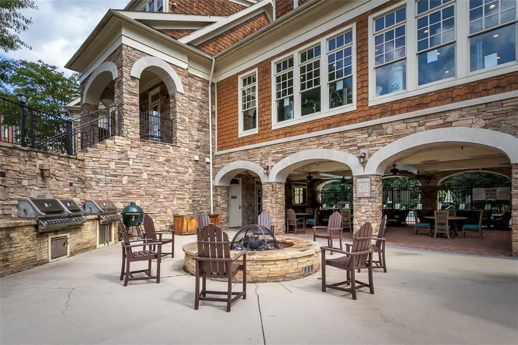 1309 Riverscall Lane, Atlanta, Georgia 30339, 3 Bedrooms Bedrooms, ,3 BathroomsBathrooms,Residential,Sold,1309 Riverscall Lane,6784651