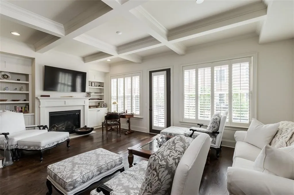 1309 Riverscall Lane, Atlanta, Georgia 30339, 3 Bedrooms Bedrooms, ,3 BathroomsBathrooms,Residential,Sold,1309 Riverscall Lane,6784651