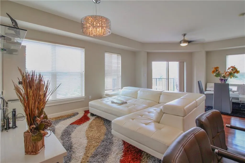 200 River Vista Drive Unit 602, Atlanta, Georgia 30339, 2 Bedrooms Bedrooms, ,2 BathroomsBathrooms,Residential,Sold,200 River Vista Drive Unit 602,6053070