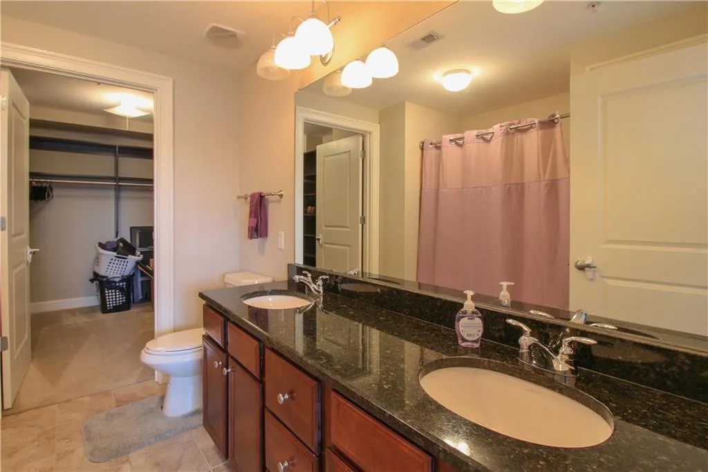 200 River Vista Drive Unit 602, Atlanta, Georgia 30339, 2 Bedrooms Bedrooms, ,2 BathroomsBathrooms,Residential,Sold,200 River Vista Drive Unit 602,6053070