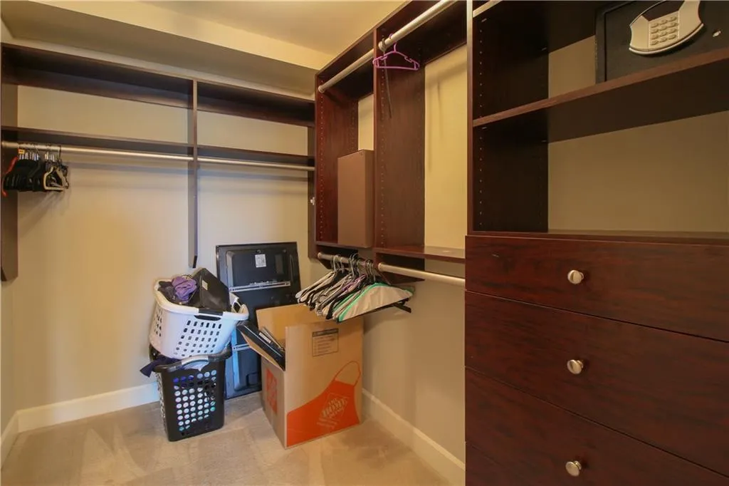 200 River Vista Drive Unit 602, Atlanta, Georgia 30339, 2 Bedrooms Bedrooms, ,2 BathroomsBathrooms,Residential,Sold,200 River Vista Drive Unit 602,6053070