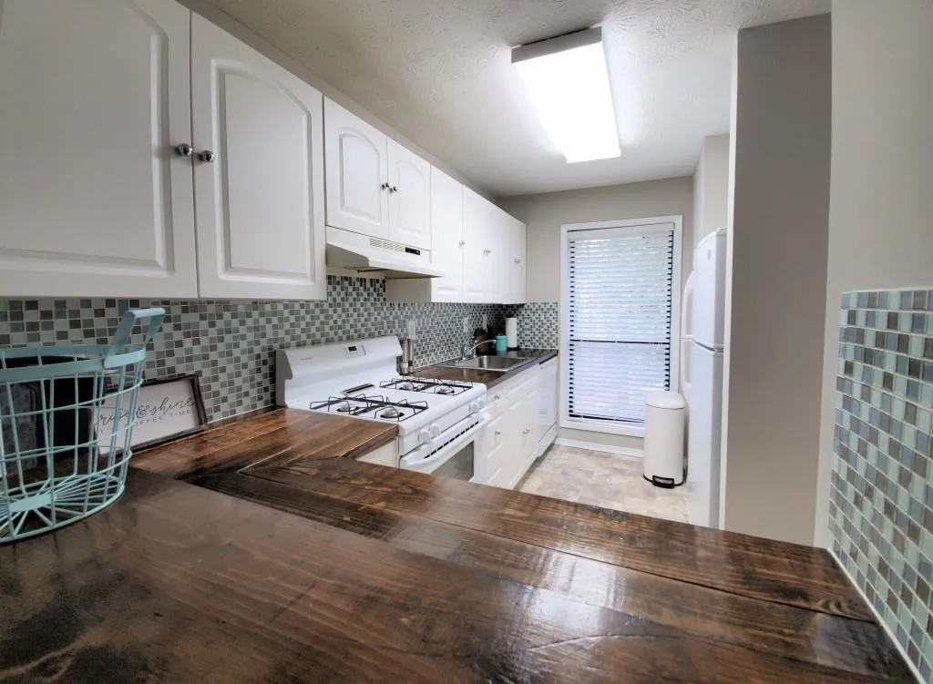 406 Woodcliff Drive Unit 406, Sandy Springs, Georgia 30350, 2 Bedrooms Bedrooms, ,1 BathroomBathrooms,Residential,Sold,406 Woodcliff Drive Unit 406,6704918 406 Woodcliff Drive Unit 406, Sandy Springs, Georgia 30350, 2 Bedrooms Bedrooms, ,1 BathroomBathrooms,Residential,Sold,406 Woodcliff Drive Unit 406,6704918