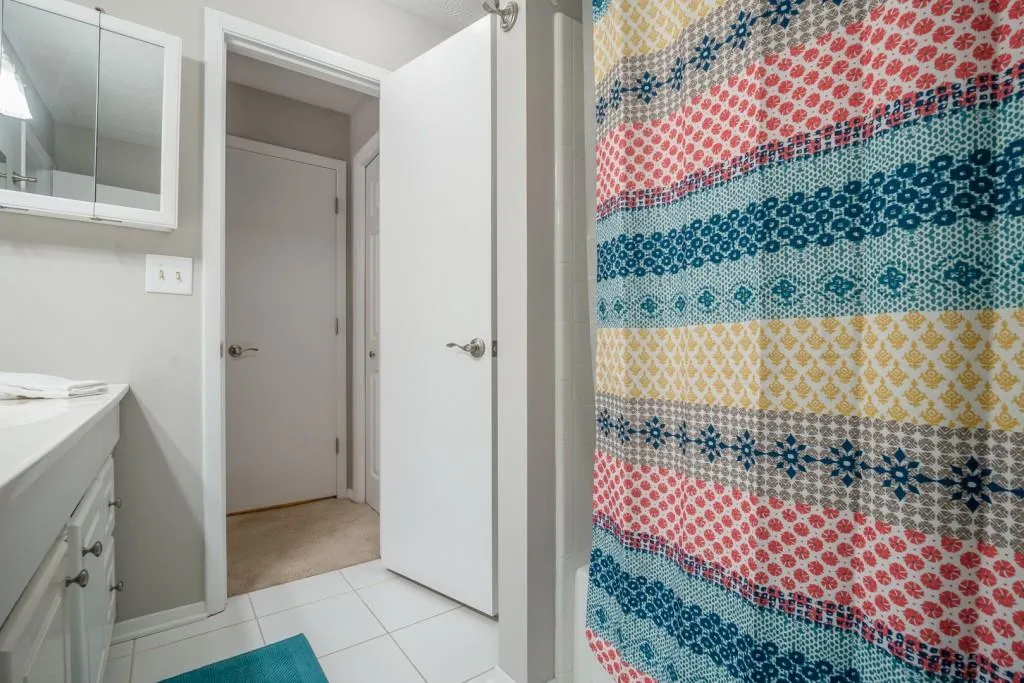 406 Woodcliff Drive Unit 406, Sandy Springs, Georgia 30350, 2 Bedrooms Bedrooms, ,1 BathroomBathrooms,Residential,Sold,406 Woodcliff Drive Unit 406,6704918 406 Woodcliff Drive Unit 406, Sandy Springs, Georgia 30350, 2 Bedrooms Bedrooms, ,1 BathroomBathrooms,Residential,Sold,406 Woodcliff Drive Unit 406,6704918