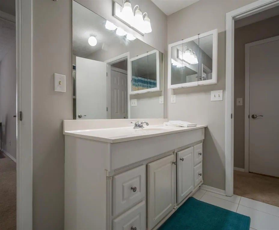 406 Woodcliff Drive Unit 406, Sandy Springs, Georgia 30350, 2 Bedrooms Bedrooms, ,1 BathroomBathrooms,Residential,Sold,406 Woodcliff Drive Unit 406,6704918 406 Woodcliff Drive Unit 406, Sandy Springs, Georgia 30350, 2 Bedrooms Bedrooms, ,1 BathroomBathrooms,Residential,Sold,406 Woodcliff Drive Unit 406,6704918