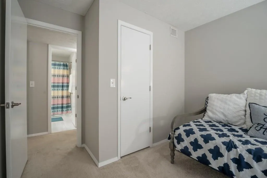 406 Woodcliff Drive Unit 406, Sandy Springs, Georgia 30350, 2 Bedrooms Bedrooms, ,1 BathroomBathrooms,Residential,Sold,406 Woodcliff Drive Unit 406,6704918 406 Woodcliff Drive Unit 406, Sandy Springs, Georgia 30350, 2 Bedrooms Bedrooms, ,1 BathroomBathrooms,Residential,Sold,406 Woodcliff Drive Unit 406,6704918