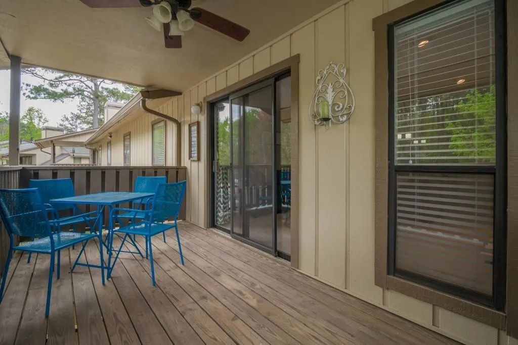 406 Woodcliff Drive Unit 406, Sandy Springs, Georgia 30350, 2 Bedrooms Bedrooms, ,1 BathroomBathrooms,Residential,Sold,406 Woodcliff Drive Unit 406,6704918 406 Woodcliff Drive Unit 406, Sandy Springs, Georgia 30350, 2 Bedrooms Bedrooms, ,1 BathroomBathrooms,Residential,Sold,406 Woodcliff Drive Unit 406,6704918