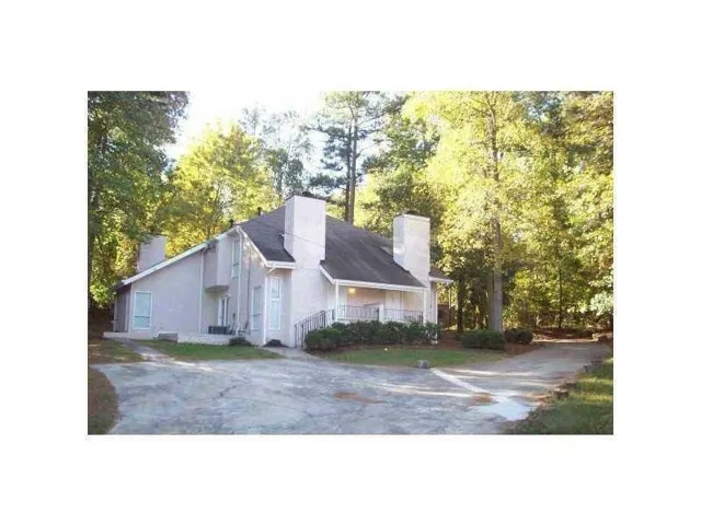 5582 Estates Court, Norcross, Georgia 30093