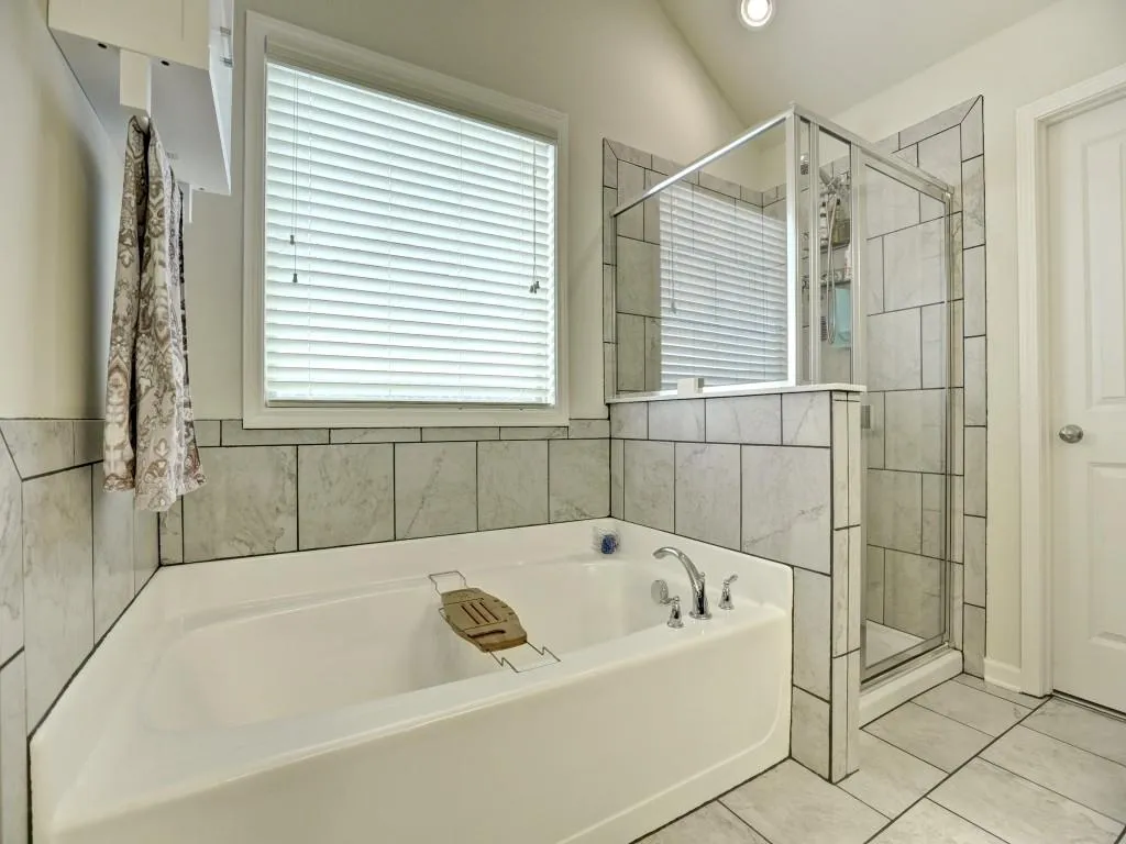 7395 Glisten Avenue Unit 0, Sandy Springs, Georgia 30328, 3 Bedrooms Bedrooms, ,3 BathroomsBathrooms,Residential,Sold,7395 Glisten Avenue Unit 0,5609896
