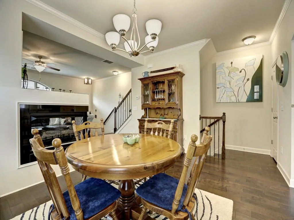 7395 Glisten Avenue Unit 0, Sandy Springs, Georgia 30328, 3 Bedrooms Bedrooms, ,3 BathroomsBathrooms,Residential,Sold,7395 Glisten Avenue Unit 0,5609896