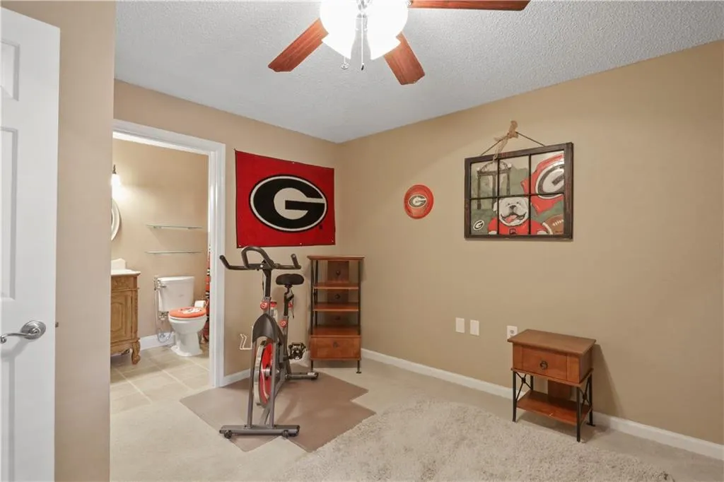 642 Granville Ct, Sandy Springs, Georgia 30328, 2 Bedrooms Bedrooms, ,2 BathroomsBathrooms,Residential,Sold,642 Granville Ct,6735408