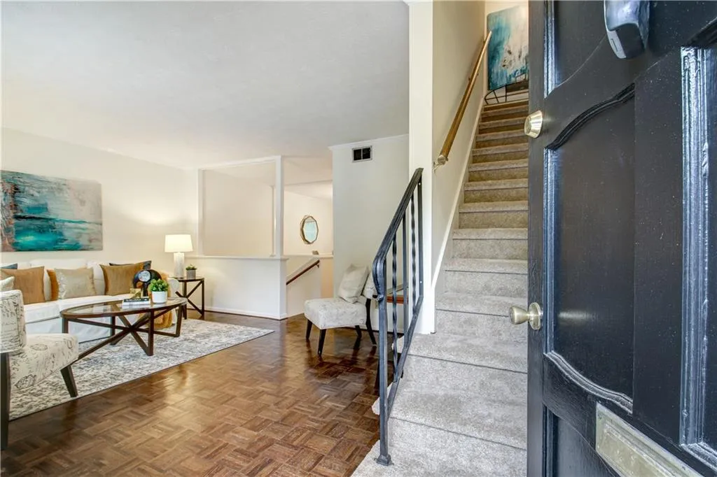 6901 Park Avenue, Sandy Springs, Georgia 30342, 3 Bedrooms Bedrooms, ,2 BathroomsBathrooms,Residential,Sold,6901 Park Avenue,6896698 6901 Park Avenue, Sandy Springs, Georgia 30342, 3 Bedrooms Bedrooms, ,2 BathroomsBathrooms,Residential,Sold,6901 Park Avenue,6896698