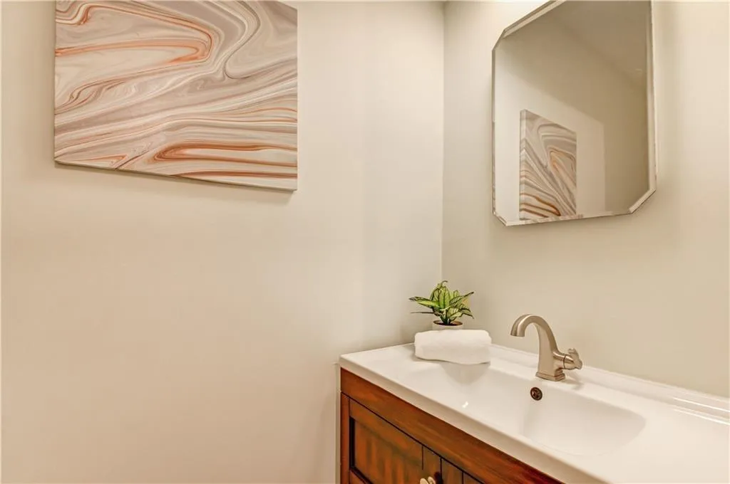 6901 Park Avenue, Sandy Springs, Georgia 30342, 3 Bedrooms Bedrooms, ,2 BathroomsBathrooms,Residential,Sold,6901 Park Avenue,6896698 6901 Park Avenue, Sandy Springs, Georgia 30342, 3 Bedrooms Bedrooms, ,2 BathroomsBathrooms,Residential,Sold,6901 Park Avenue,6896698