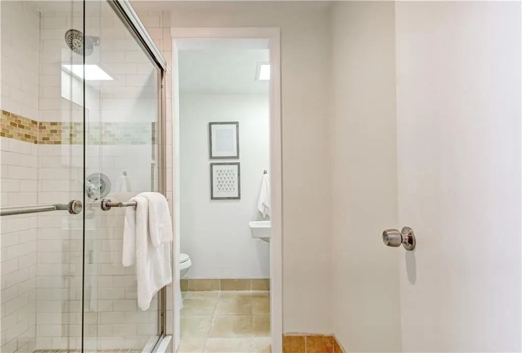 6901 Park Avenue, Sandy Springs, Georgia 30342, 3 Bedrooms Bedrooms, ,2 BathroomsBathrooms,Residential,Sold,6901 Park Avenue,6896698 6901 Park Avenue, Sandy Springs, Georgia 30342, 3 Bedrooms Bedrooms, ,2 BathroomsBathrooms,Residential,Sold,6901 Park Avenue,6896698