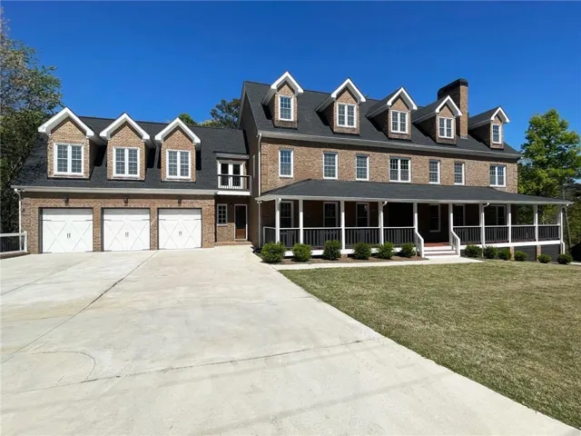 923 Oak Drive, Woodstock, Georgia 30189